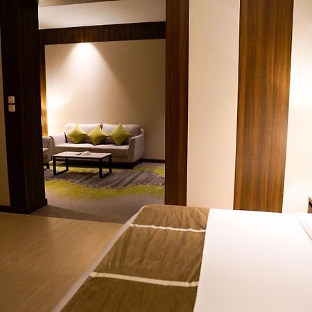 Azar Hotel Ahad Rafidah Εξωτερικό φωτογραφία