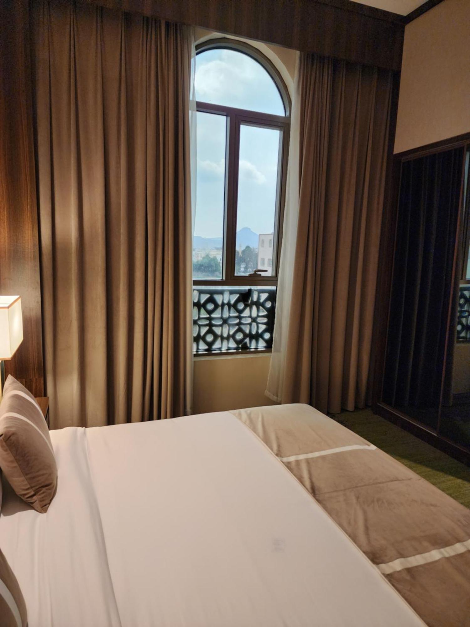 Azar Hotel Ahad Rafidah Εξωτερικό φωτογραφία